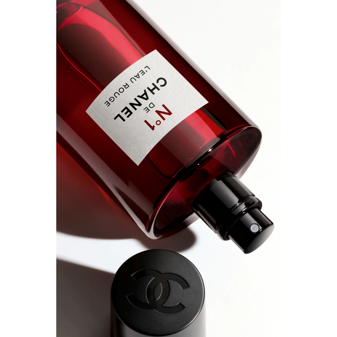 Chanel N°1 de Chanel L'Eau Rouge Eau parfumée 100 ml