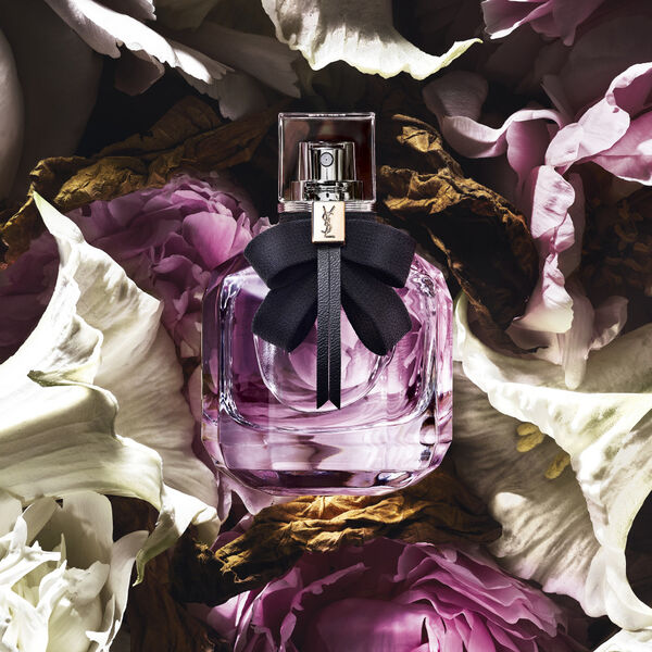 Yves Saint Laurent Mon Paris Eau de Parfum Femme 50 ml