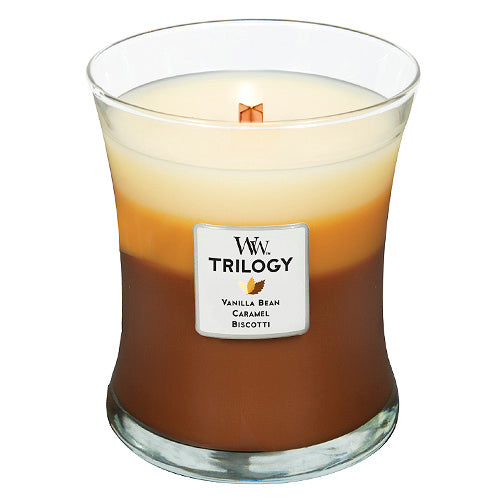 WoodWick Café Sweets scented candle with wooden wick 275 g