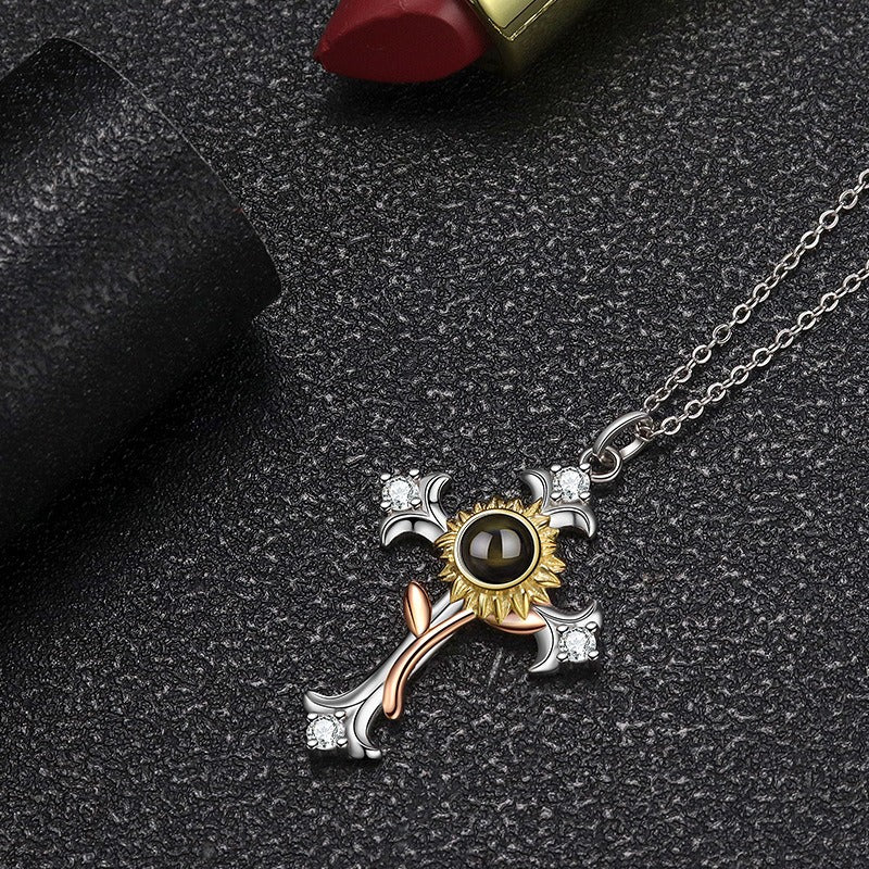 Collier Argent sterling s925, pendentif croix en diamant clouté tournesol