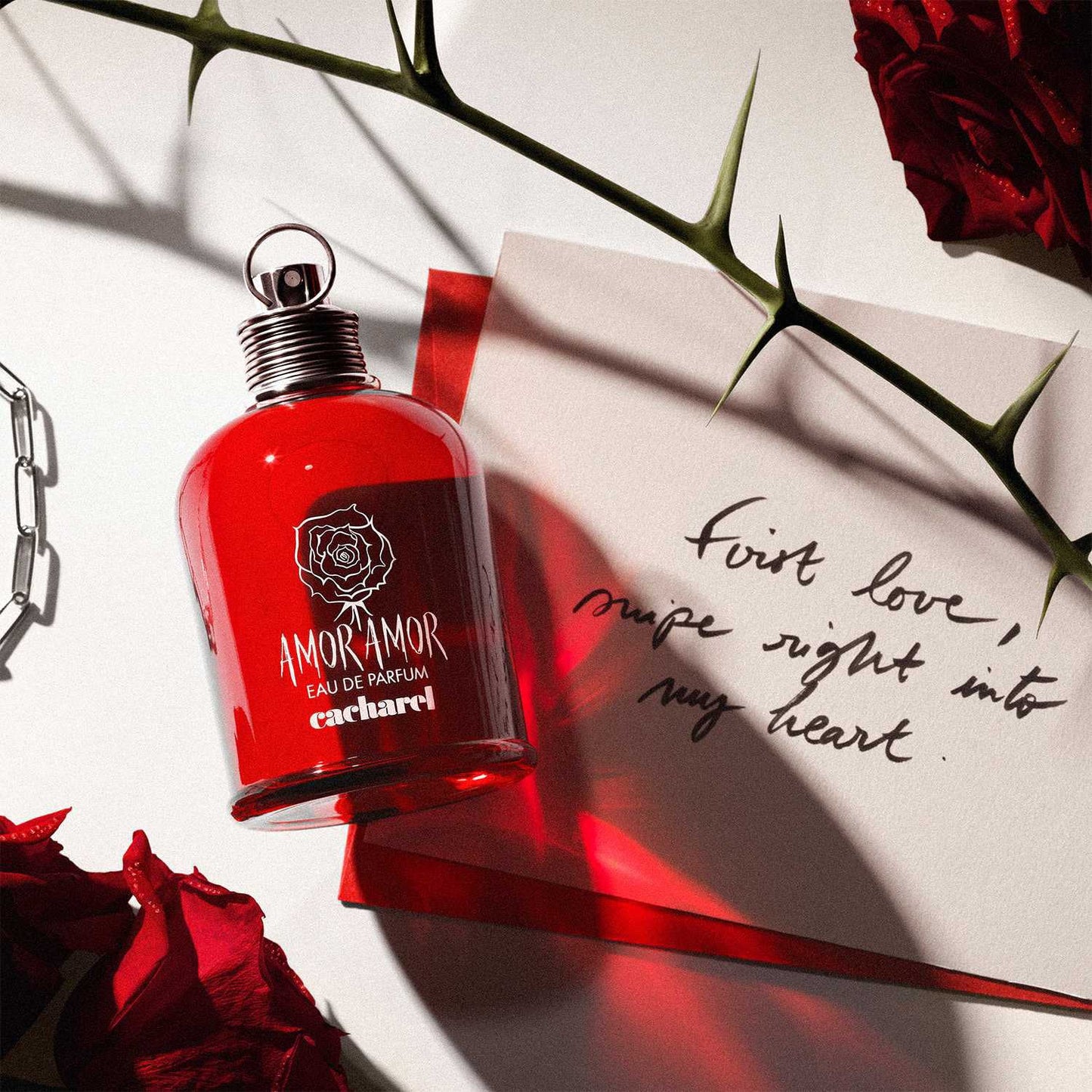 Cacharel Amor Amor Eau de Parfum Femme 50 ml – Le Parfum de la Passion et de la Féminité