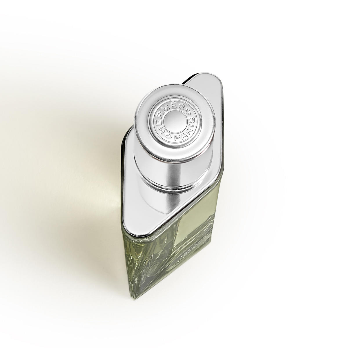 Hermès H24 Eau de Parfum Homme 50 ml – L'Élégance Moderne au Masculin