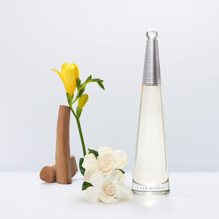 Issey Miyake L'Eau d'Issey Eau de Parfum Recharge Femme 75 ml