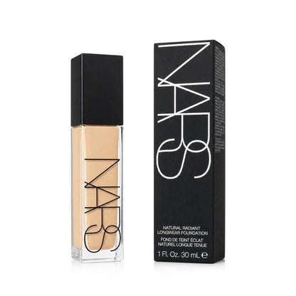 NARS Natural Radiant Fond de Teint Éclat Light 3 Gobi 30 ml – Teint Lumineux Longue Tenue