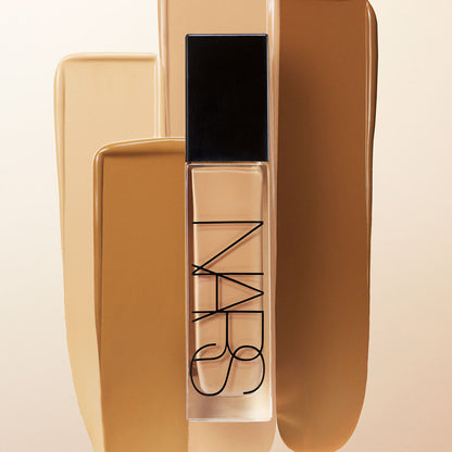 NARS Natural Radiant Fond de Teint Éclat Light 4 Deauville 30 ml