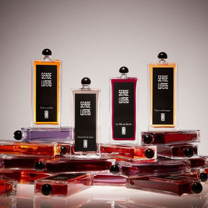 Serge Lutens Féminité du Bois Eau de Parfum 100 ml Femme : le parfum boisé iconique et sensuel
