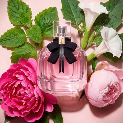 Yves Saint Laurent Mon Paris Eau de Parfum Femme 50 ml