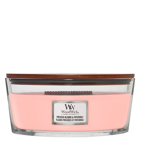 WoodWick Pressed Blooms & Patchouli scented candle with wooden wick 453,6 g