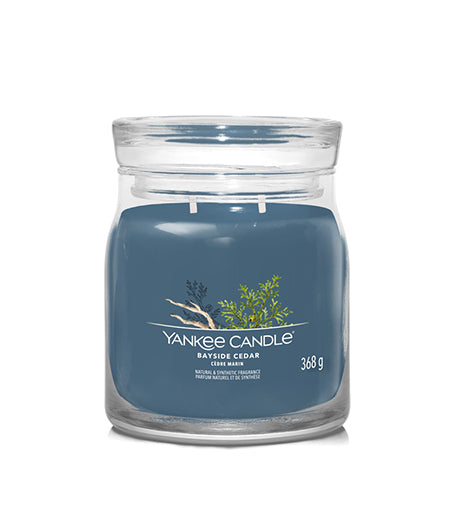 Yankee Candle Bayside Cedar signature svíčka střední 368 g